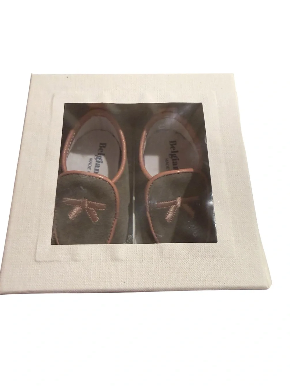 NIB Designer baby Belgian shoes light grey suede loafers w bows small/size 4 - Picture 2 of 5